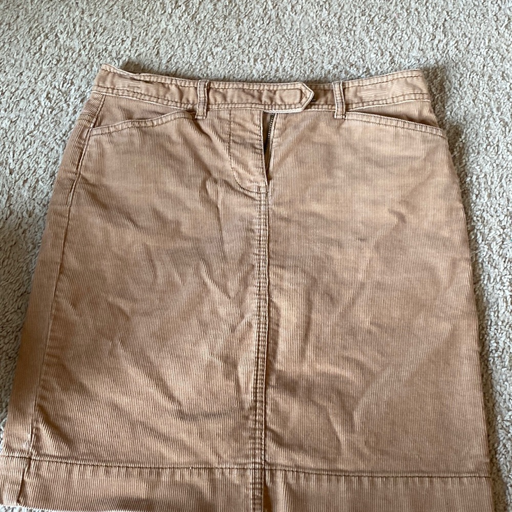 Adorable skirt for Fall
